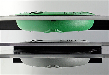 csm_thumb-CAPTRON-news-glass-mounting_05-17_d4619456de